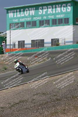 media/Apr-20-2025-AHRMA (Sun) [[393a79c373]]/Race/Group 4/Turn 4b/